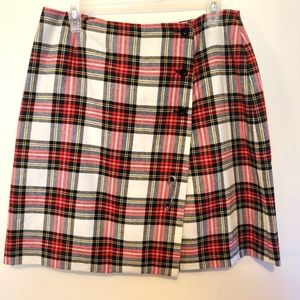 Nygard plaid Size 14 kilt style skirt. Wool/poly blend